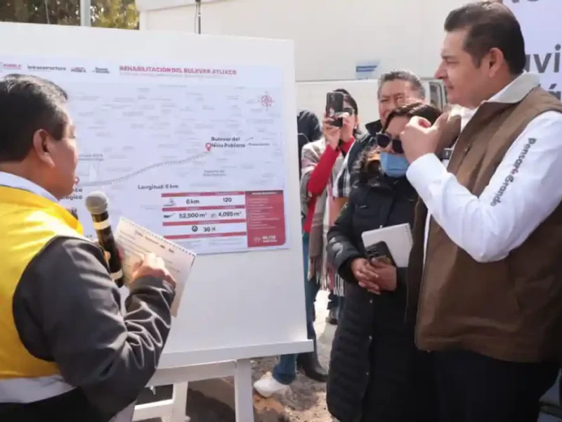 Supervisa Alejandro Armenta rehabilitación del Bulevar Atlixco.