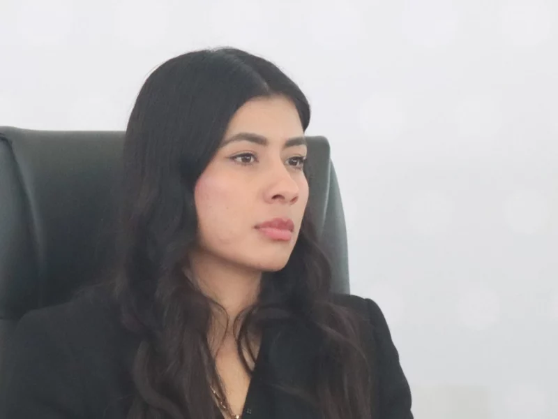 “La Bonita” Sánchez pedirá nuevamente licencia como secretaria de Deporte 
