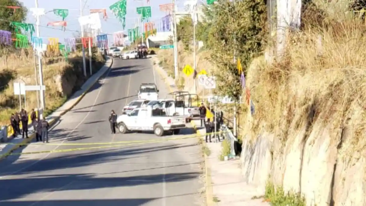 Tiran restos humanos en San Miguel Espejo este 1 de enero.