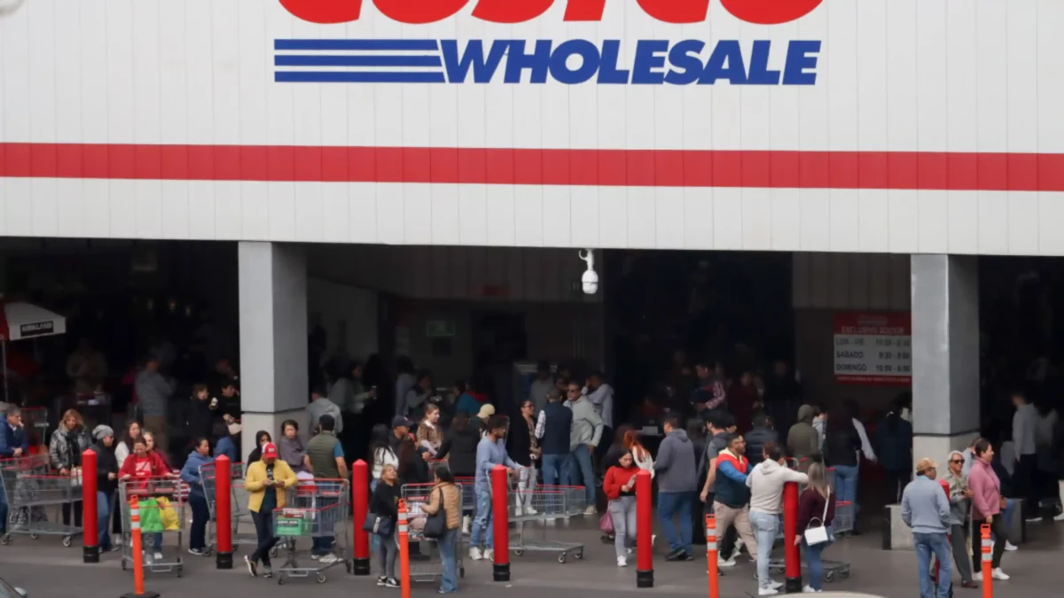 Poblanos arrasan con las roscas de Costco