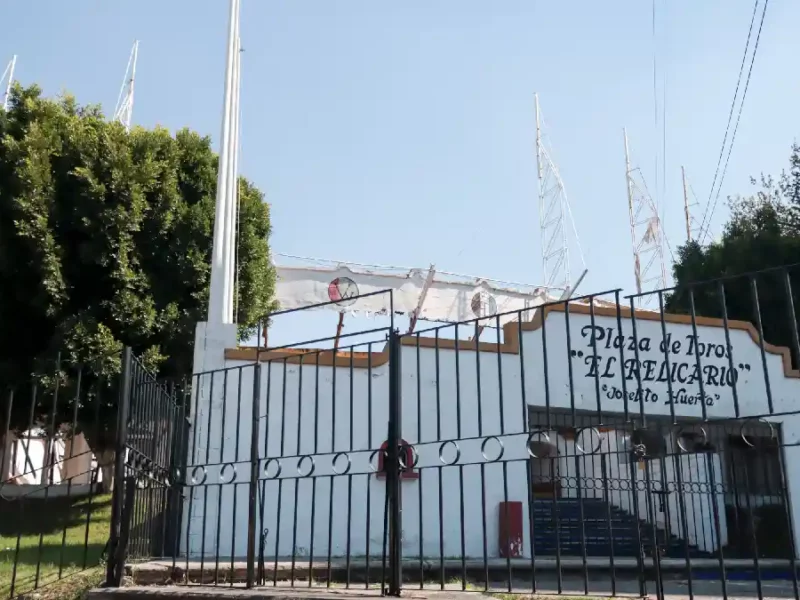 Empieza la demolición de El Relicario para construir el Forum Pensar en Grande