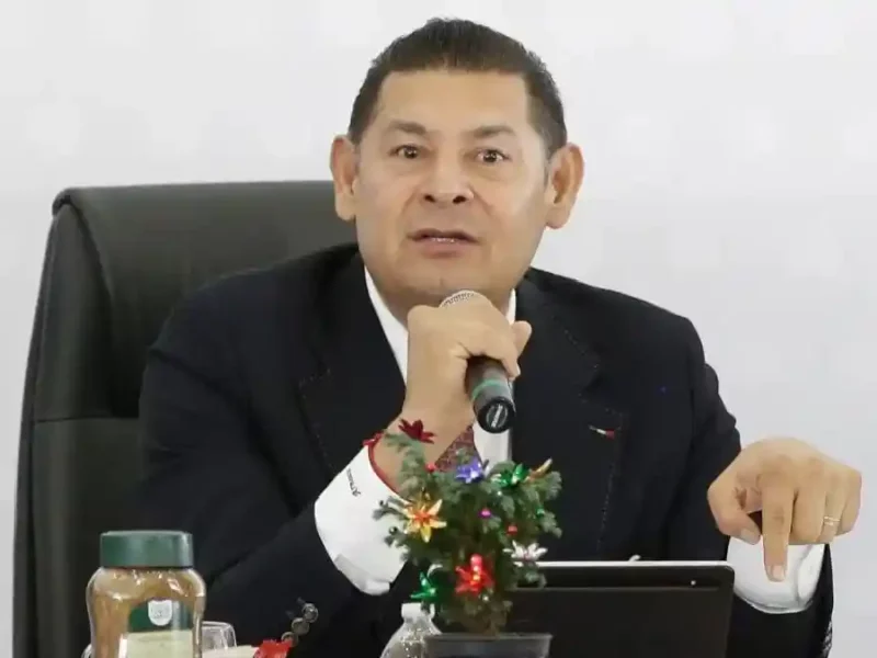 Ediles no pueden gastar todo el dinero en una sola obra; Morena debe vigilar: Armenta