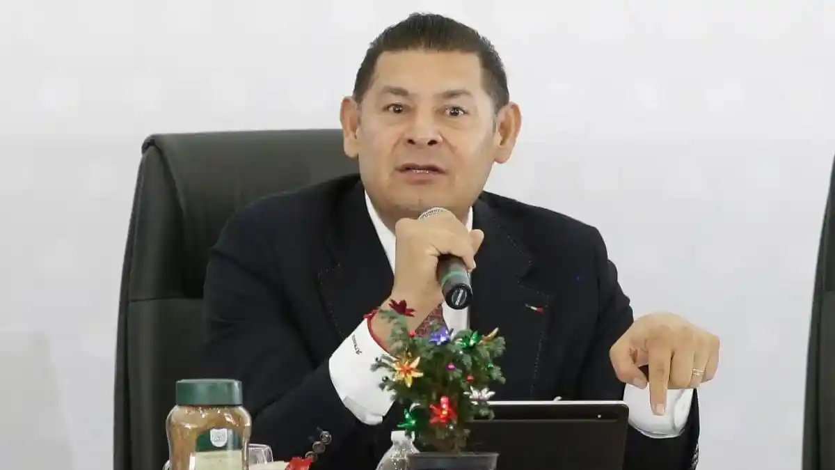 Ediles no pueden gastar todo el dinero en una sola obra; Morena debe vigilar: Armenta