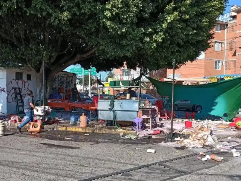 Explosión de tanque de gas en Agua Santa deja más de 10 heridos.