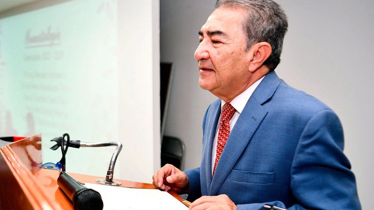 Joaquín Espidio llega a la Secretaría de Salud de Puebla