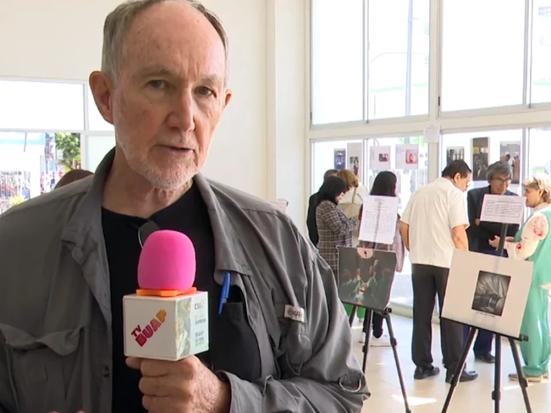 Participa John O´Leary en concurso de fotografía de la BUAP