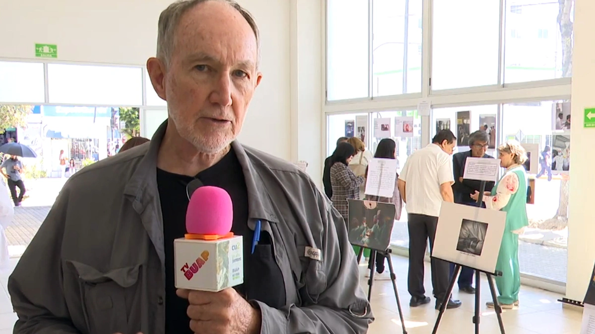 Participa John O´Leary en concurso de fotografía de la BUAP