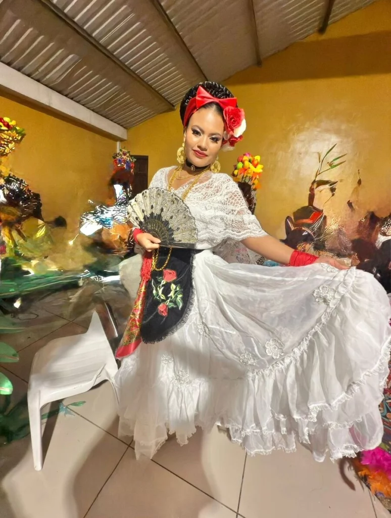 Representar a México es más que pose, es arte es la nueva colaboración de Daniel Fajardo.
