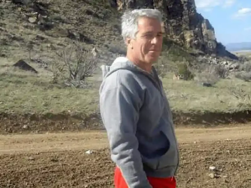 Difunden lista de mexicanos vinculados con Epstein.