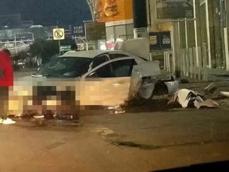Siguen los accidentes por exceso de velocidad en la Vía Atlixcáyotl 
