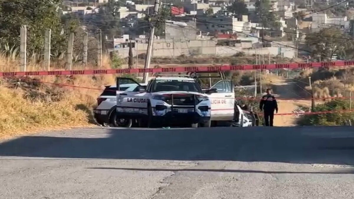 Localizan cadáver embolsado y con mensaje de amenazas en San Pablo Xochimehuacan  