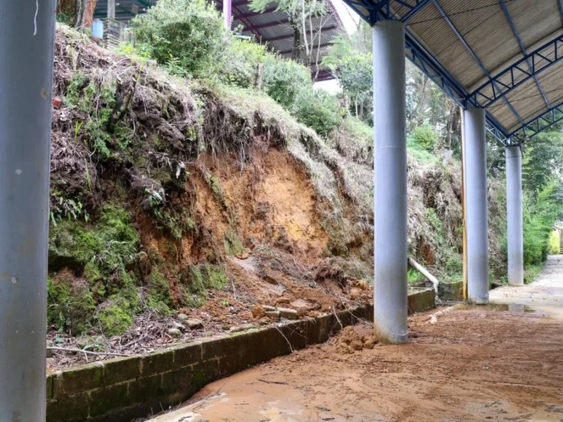 Tormenta tropical “Jerry” dejó 514 escuelas con daños en Puebla; solo han reparado 14 