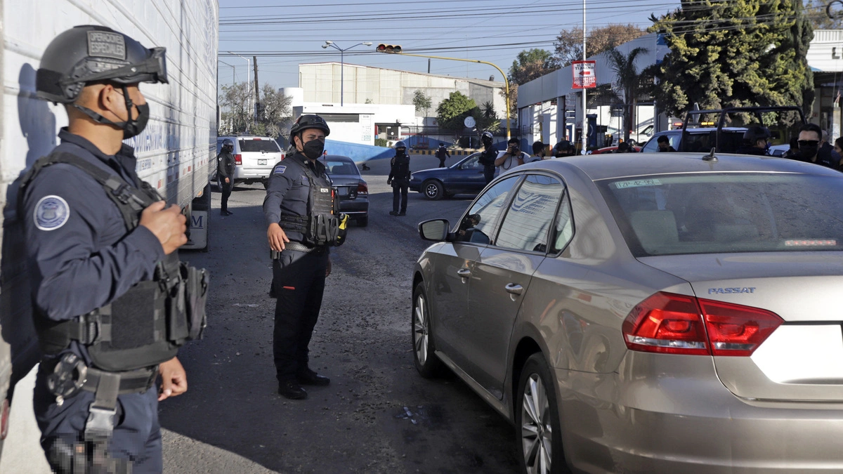 Inmovilizan 736 mil mercancías contrabandeadas en Puebla; hay piezas prehispánicas 