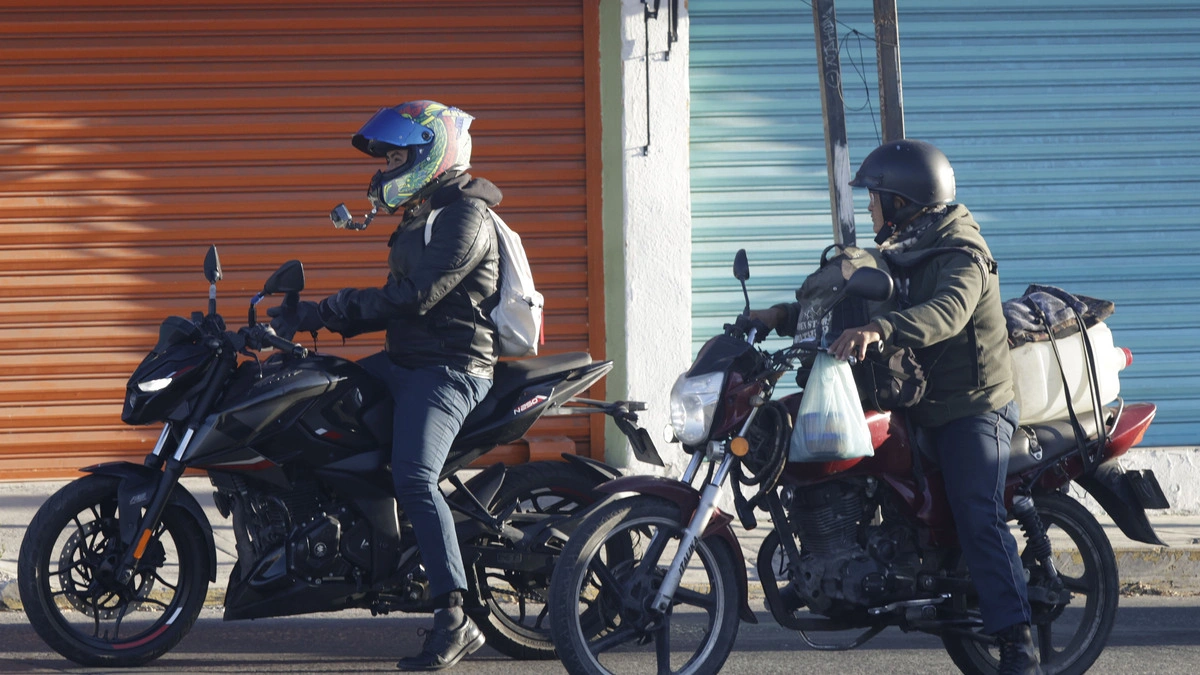 Congreso de Puebla aprueba reforma para que solo las motocicletas que van al corriente exenten la tenencia  