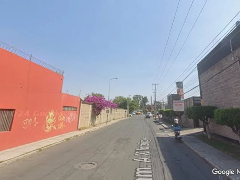 A golpes matan a una mujer atrás de Plaza Valsequillo 