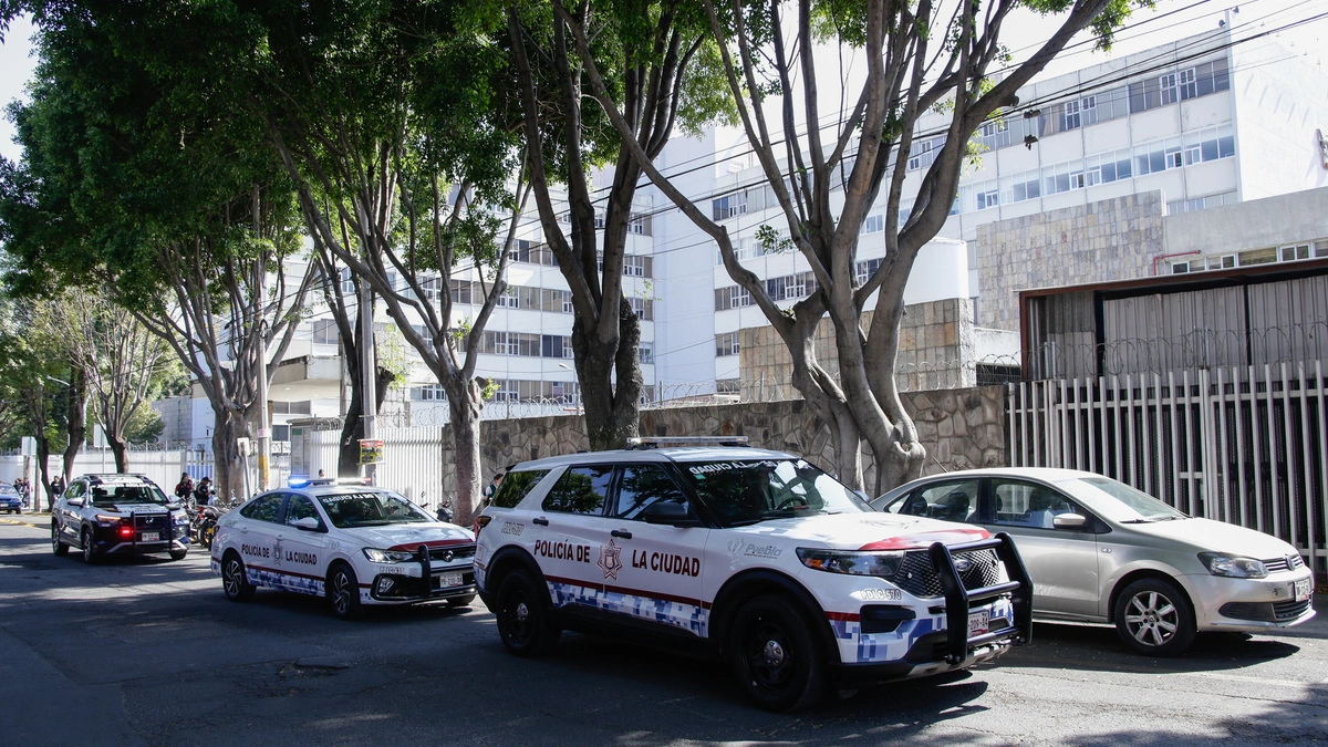 Se meten a robar pertenencias de un paciente del IMSS San José