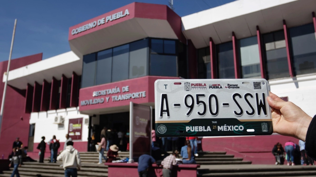 Reemplacamiento del transporte de Puebla termina en 5 días; faltan 708 unidades