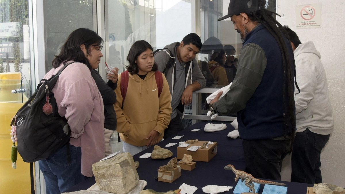 Celebra la BUAP Semana de la Biología 2026