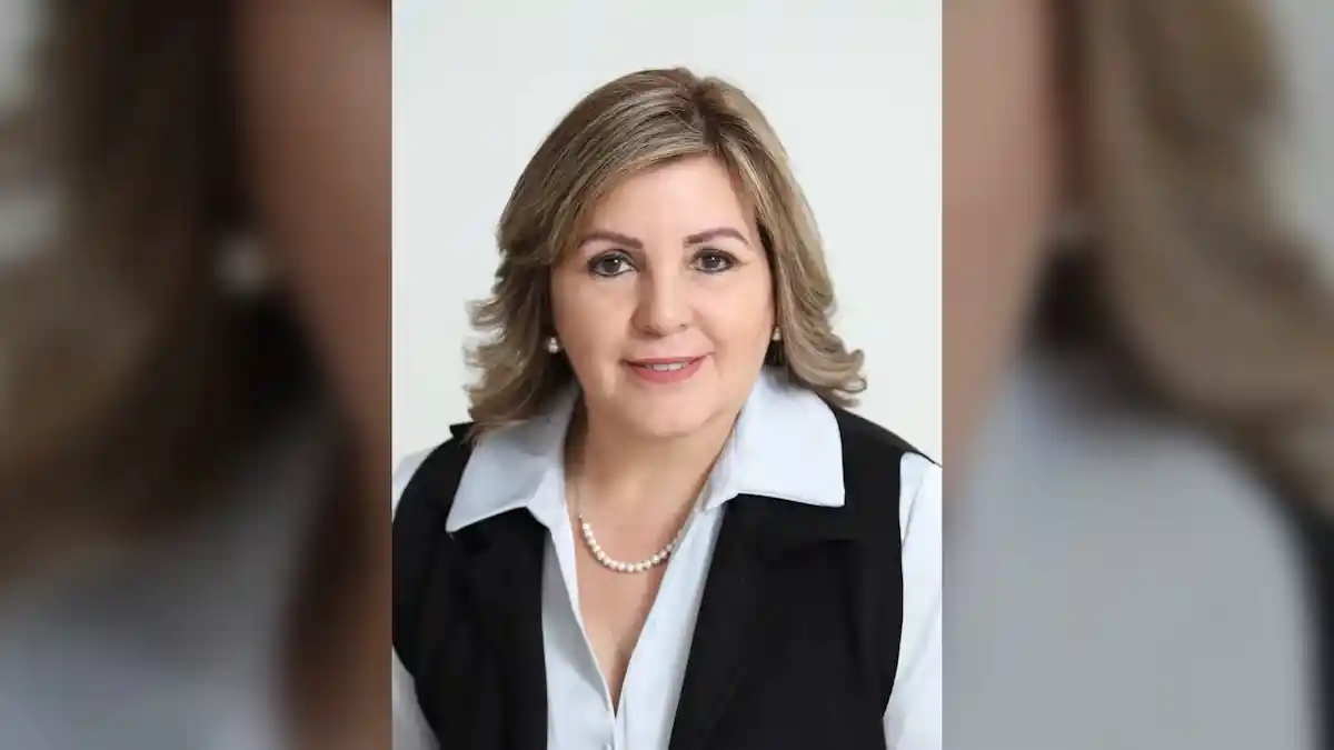 Nora Alicia Biebric, alcaldesa de Bacanora, Sonora.