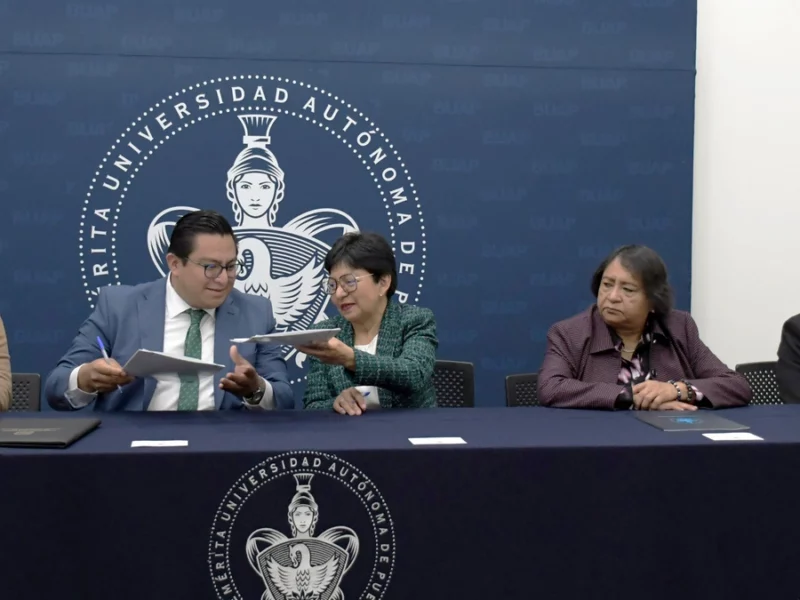 Signan convenio la BUAP y el Centro de Conciliación Laboral del estado de Puebla