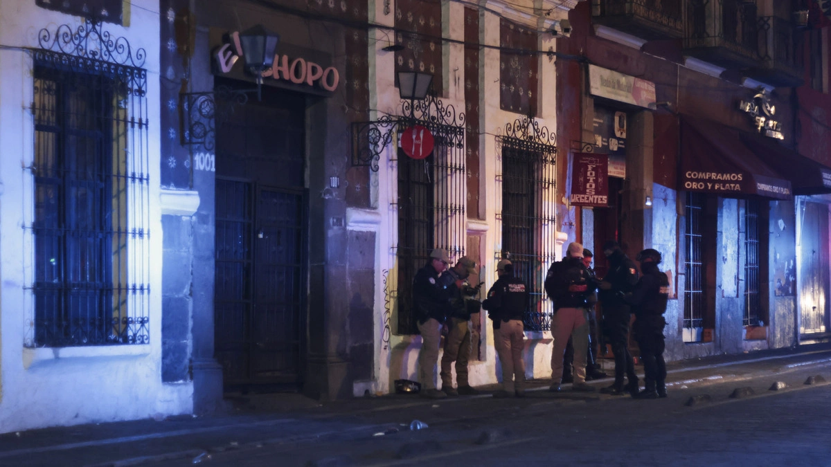 Balacera deja dos heridos en bar “El Chopo” del Centro Histórico de Puebla