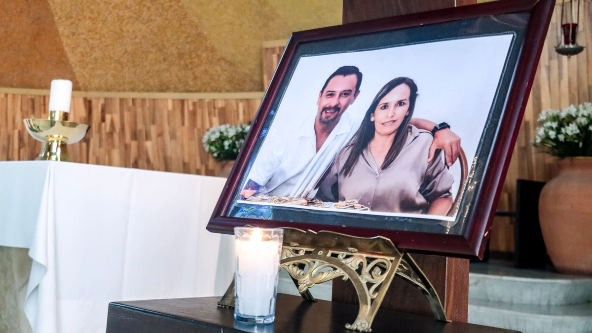 Hijos de Karina y Alexandro, los papás del Instituto Oriente, piden apoyo; quedaron desamparados q