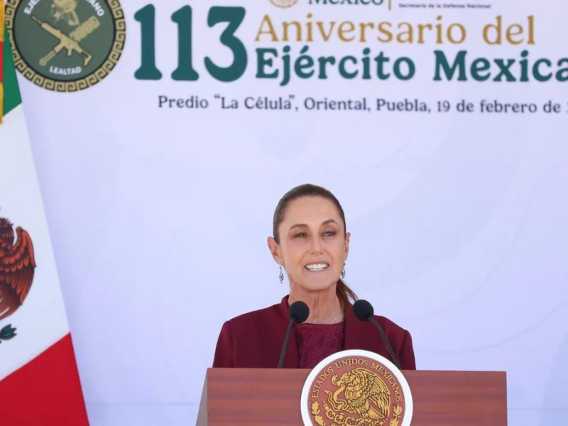 Desde Puebla, Sheinbaum conmemora Día del Ejército y defiende la soberanía 