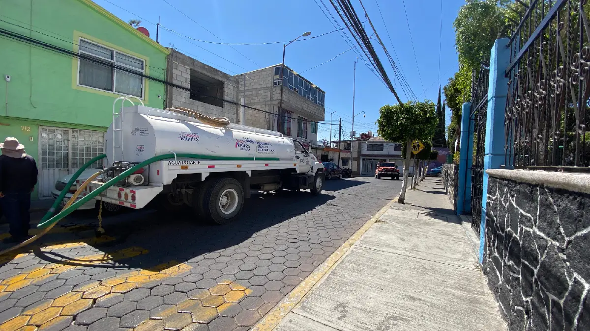 Ante la inconformidad en el servicio de agua potable en la zona, el Ayuntamiento de San Andrés Cholula acompaña a habitantes de Concepción Guadalupe en busca de soluciones