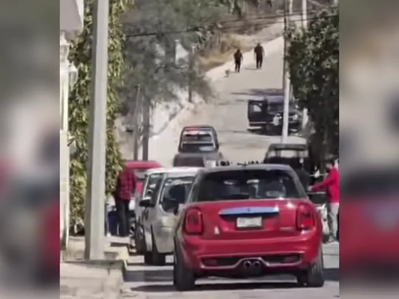 Balacera entre bandas rivales deja un muerto en Tecamachalco  