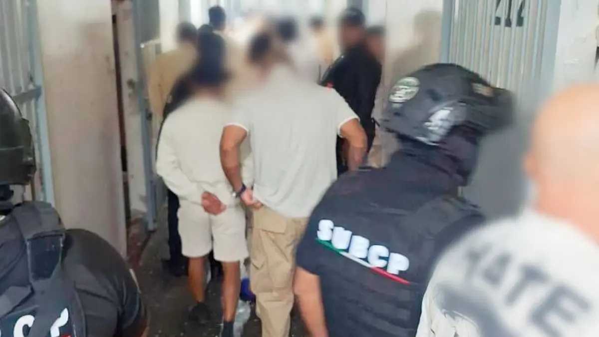 Catean penal de San Pedro Cholula tras fuga de reo 