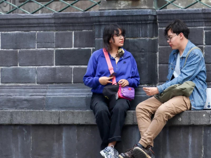 Más del 58% de los poblanos no tiene tiempo para el amor