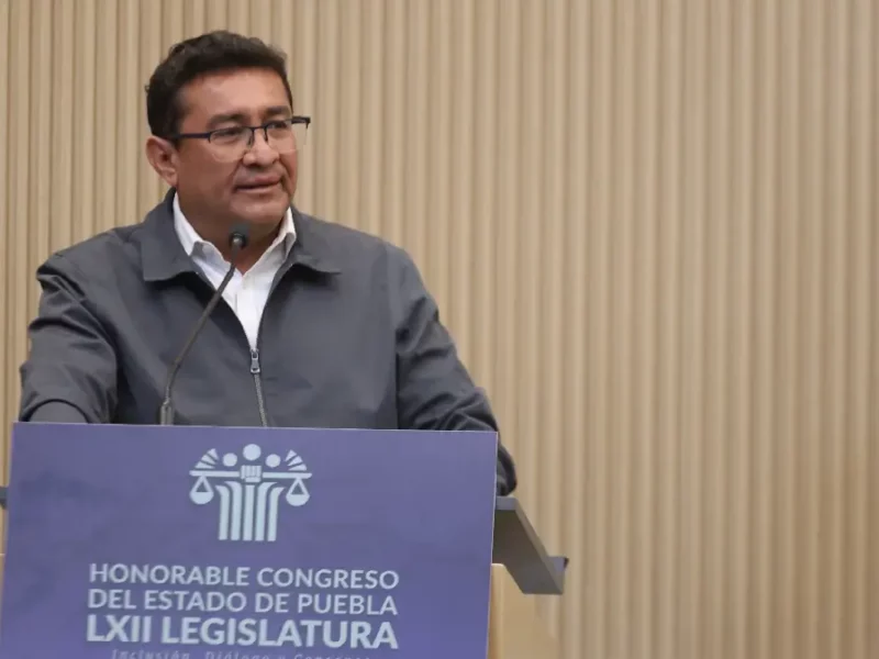 Presentan en el Congreso del Estado el libro Del sur al sueño: La epopeya de la migración poblana