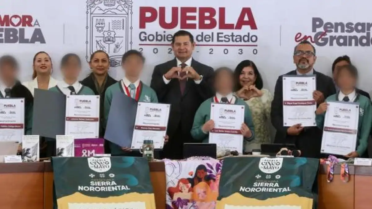 Puebla Tierra de Campeones: estudiantes del CECYTE acudirán a ferias internacionales de ciencia