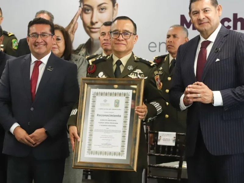 Destacan reacción de las Fuerzas Armadas durante contingencia en la Sierra Norte de Puebla 
