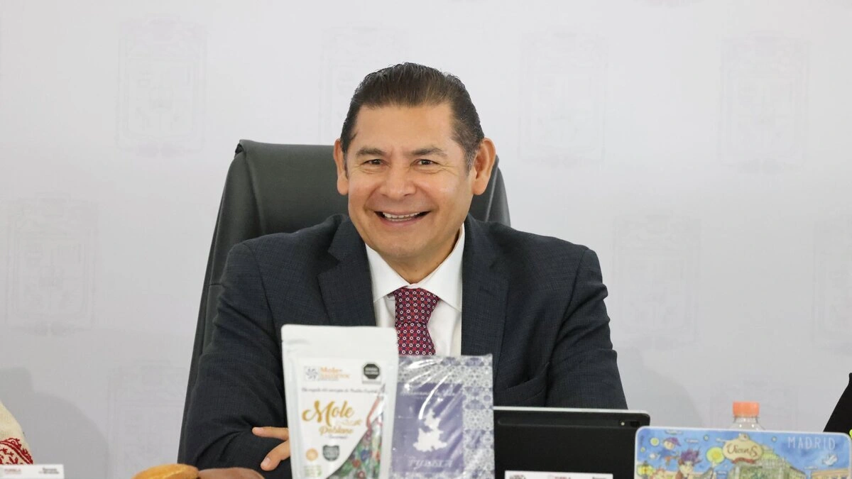 Armenta arranca el año como el gobernador mejor evaluado de México