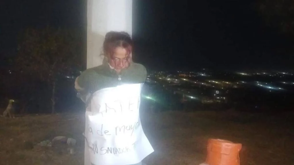 Amarran a mujer por robar tanque de gas en Barranca Honda
