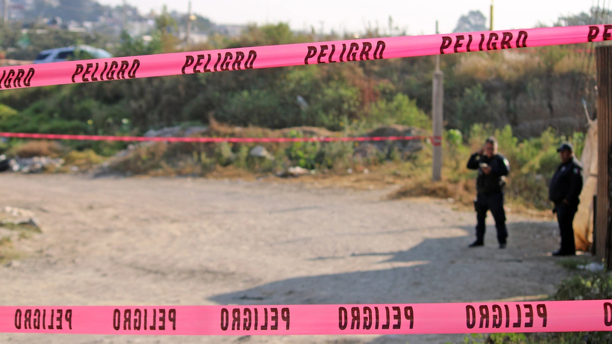 Hallan cadáver desmembrado de una mujer en Felipe Ángeles  