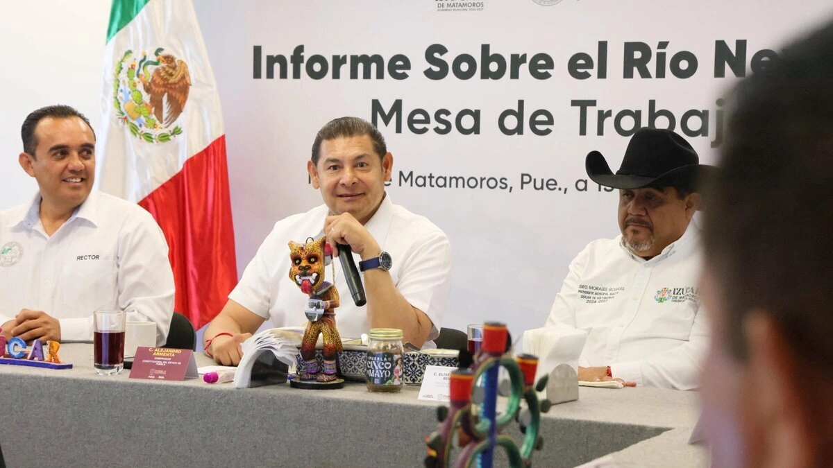 Armenta anuncia nuevas obras para Atlixco, Izúcar y Santa Isabel Cholula