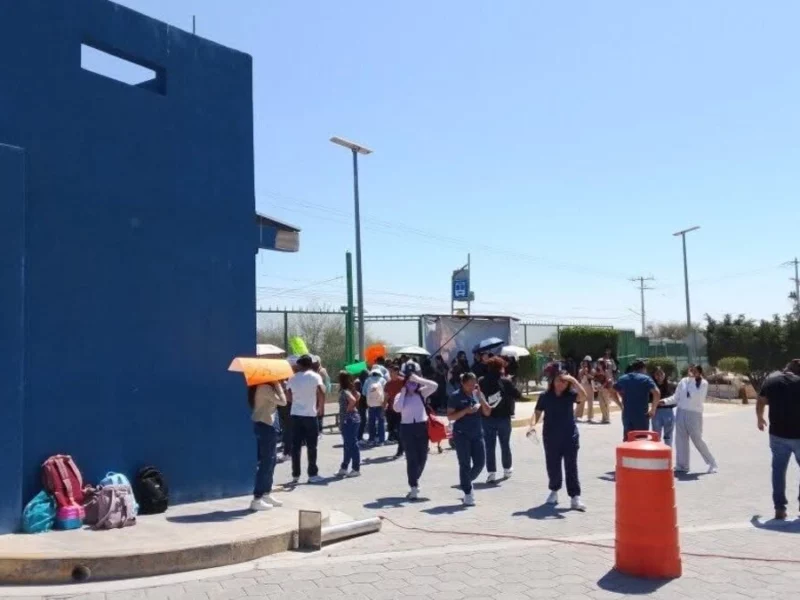 Se van a paro estudiantes del Complejo Regional Sur de la BUAP 