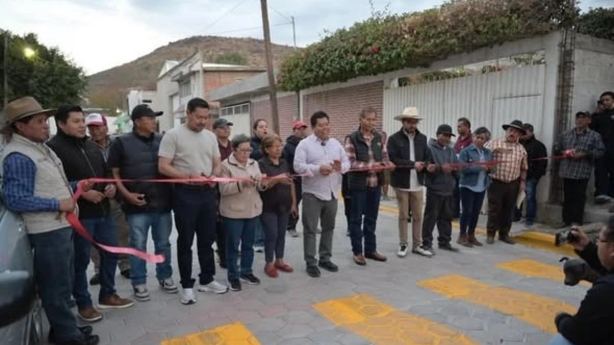Pavimentan una calle en Tecamachalco con una décima parte del recurso que quería cobrar San Andrés Cholula