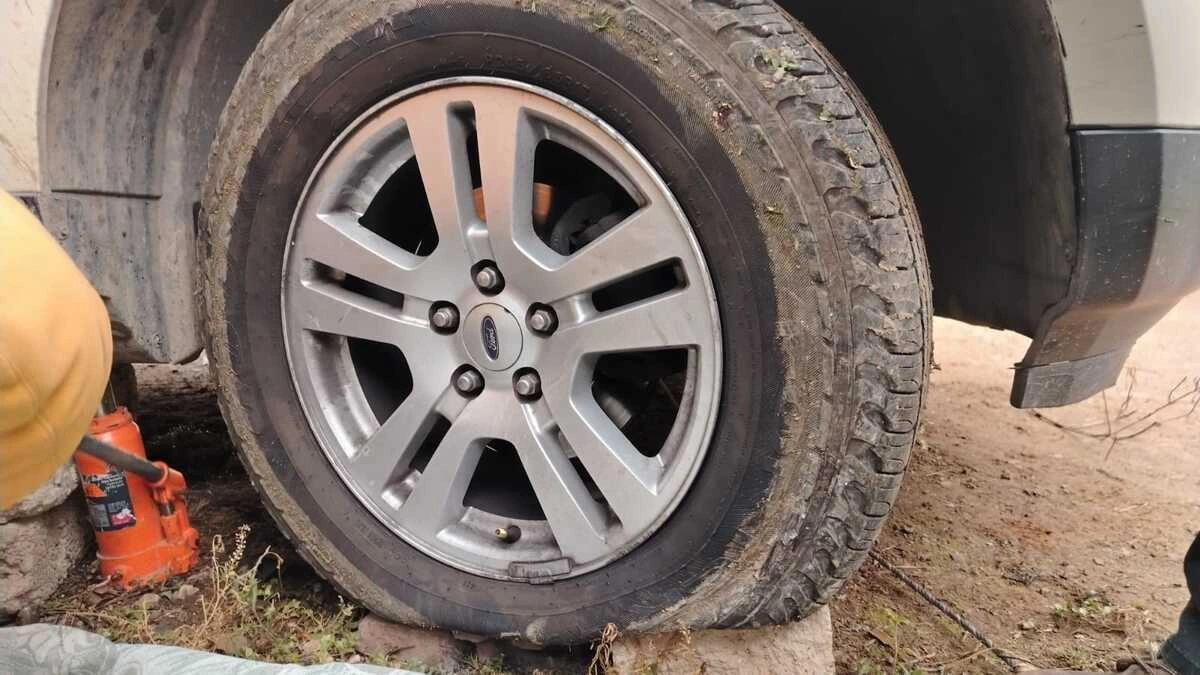 Con ponchallantas, intentan asaltar a mujer en la Amozoc-Teziutlán 
