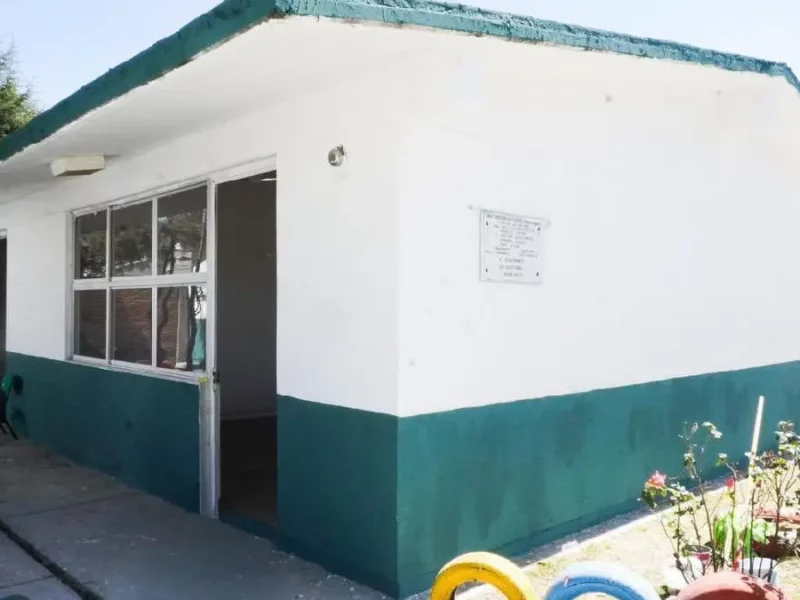 Roberto Solís rehabilita preescolar en tianguistenco: van 32 escuelas beneficiadas con el programa "coloreando la educación"