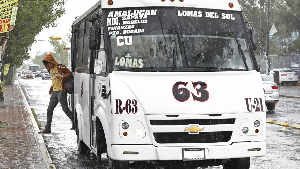 ¡Otra más! Ruta 63 desaparece y afecta a estudiantes poblanos