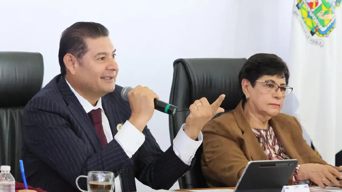 Implementa Gobierno Estatal transporte alternativo y garantiza movilidad segura a familias