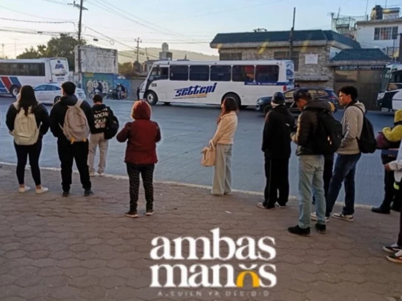 Minuto a minuto del paro del transporte público en Puebla  