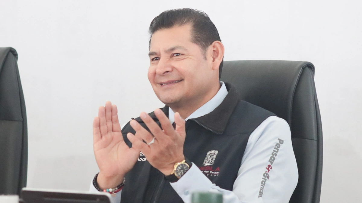 Armenta plantea reforma para permitir ejecución de obra pública en propiedad privada