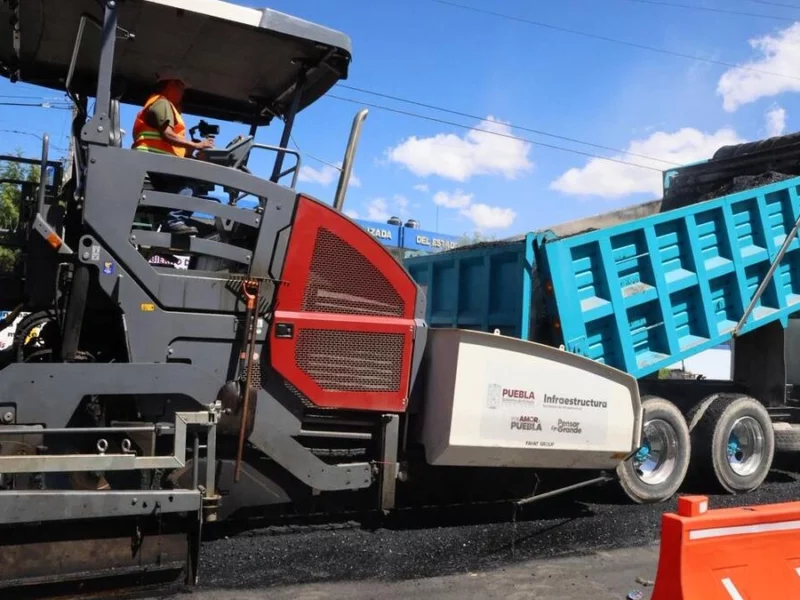 Gobierno de Armenta comprará más módulos de maquinaria agrícola y de pavimentación 