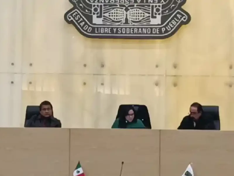 Congreso designa a nuevo presidente del Concejo Municipal de Cuautempan.