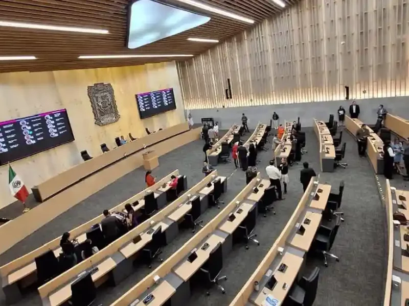 Congreso aprueba reformas para terminar con el Cártel del Despojo en Puebla.