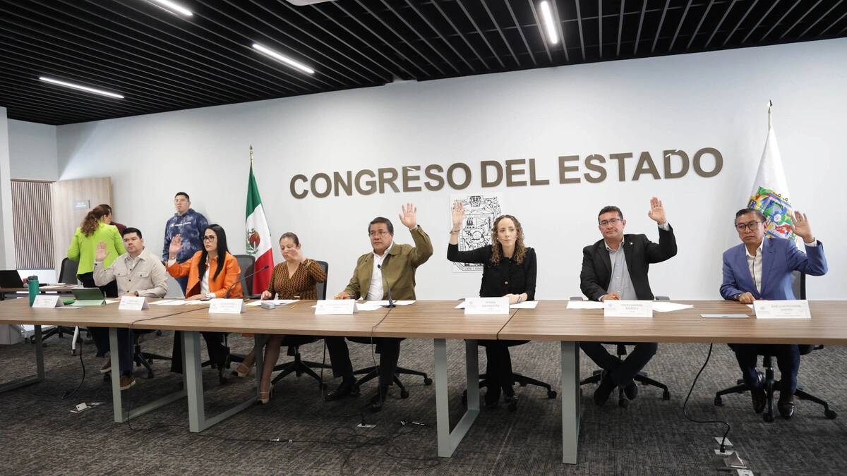 Congreso aprueba en comisión integrar elección judicial en Puebla 